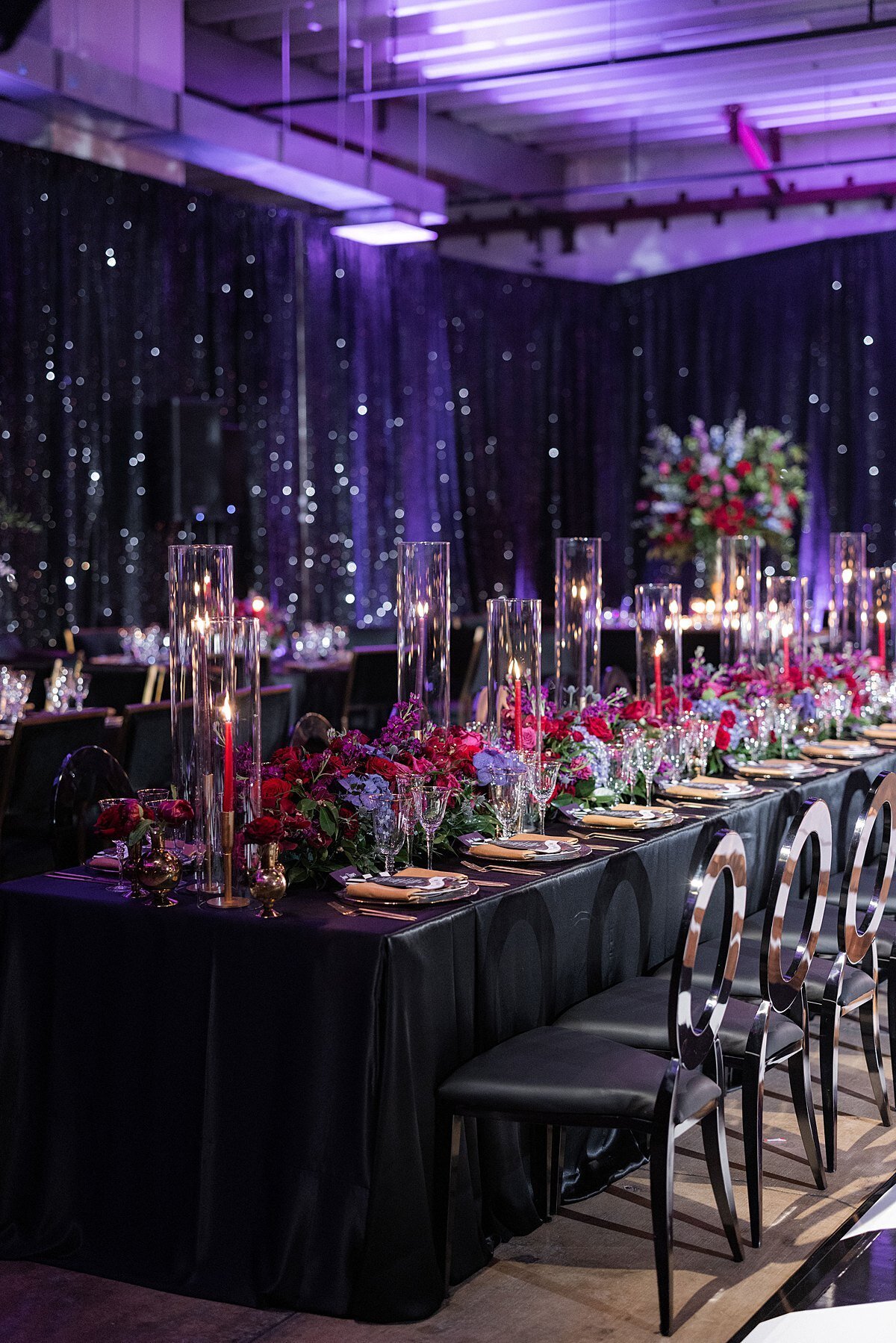 black-tablescape-wedding-reception