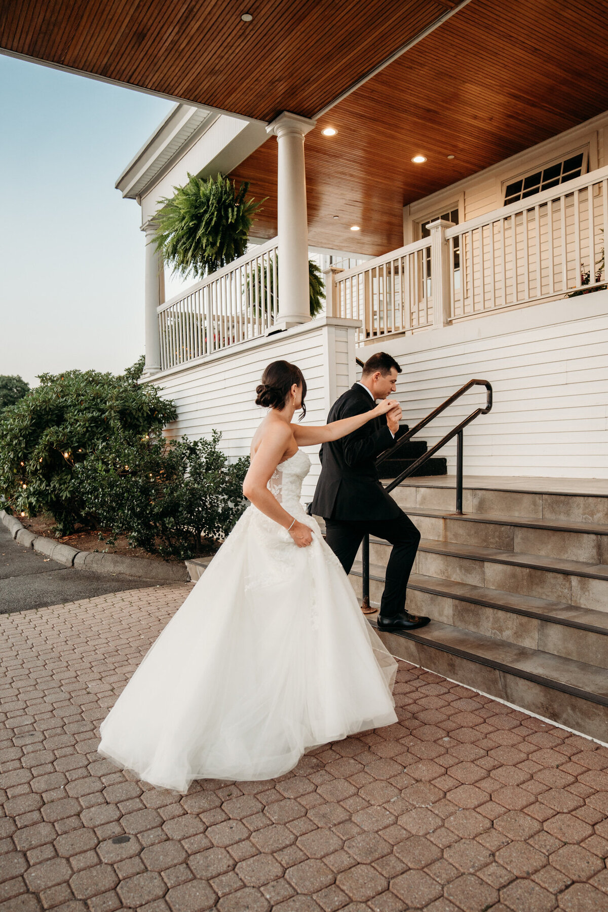 bride-and-groom-at-springfield-country-club-ma-2
