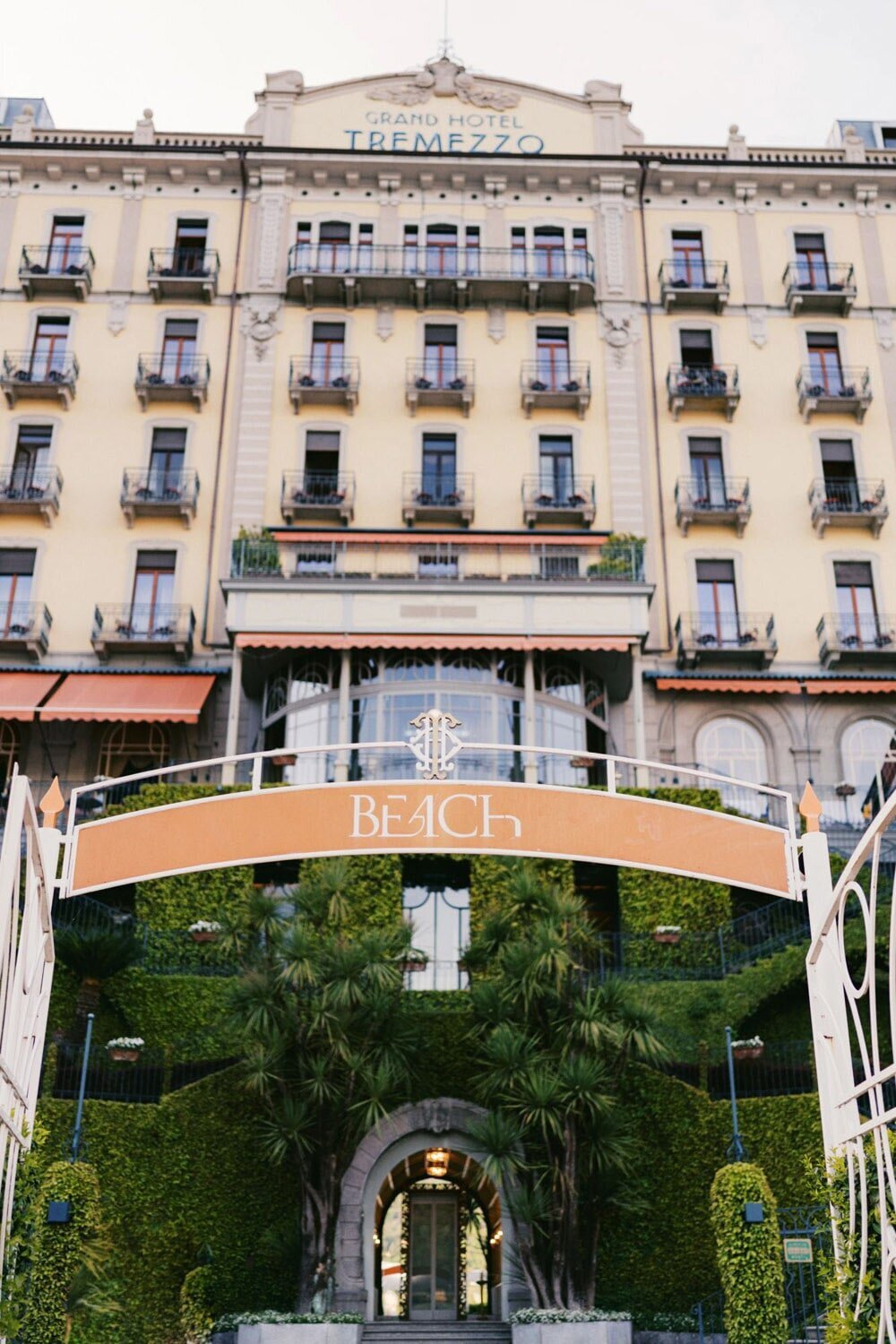 Facade of Grand Hotel Tremezzo dirng a Lake Como Wedding, by Lake Como Wedding Photographer Andreas K. Georgiou