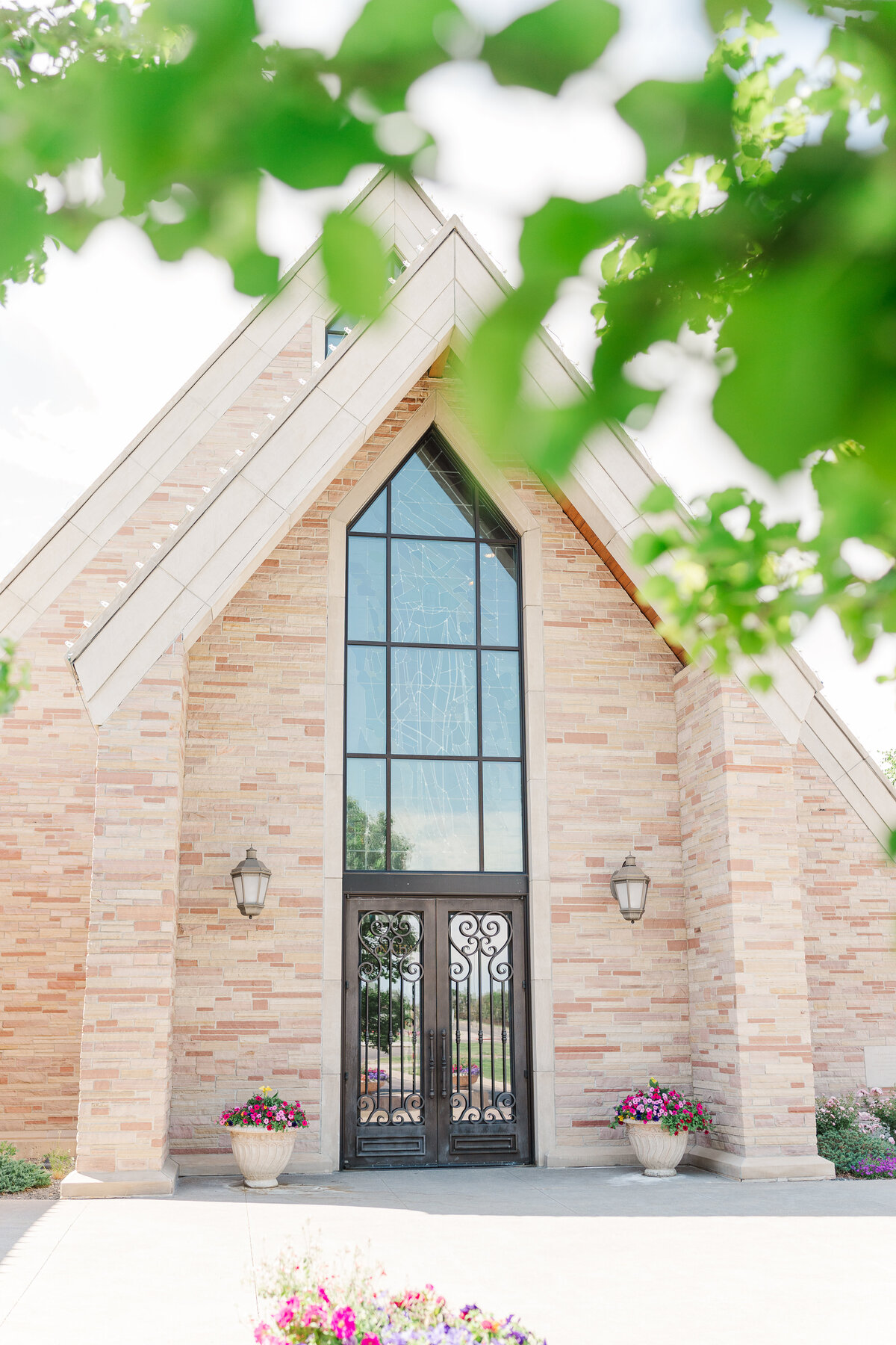 Highlands Ranch Mansion Historic Summer Garden Wedding Dusty Blue Elena Spraguer Photography 0035