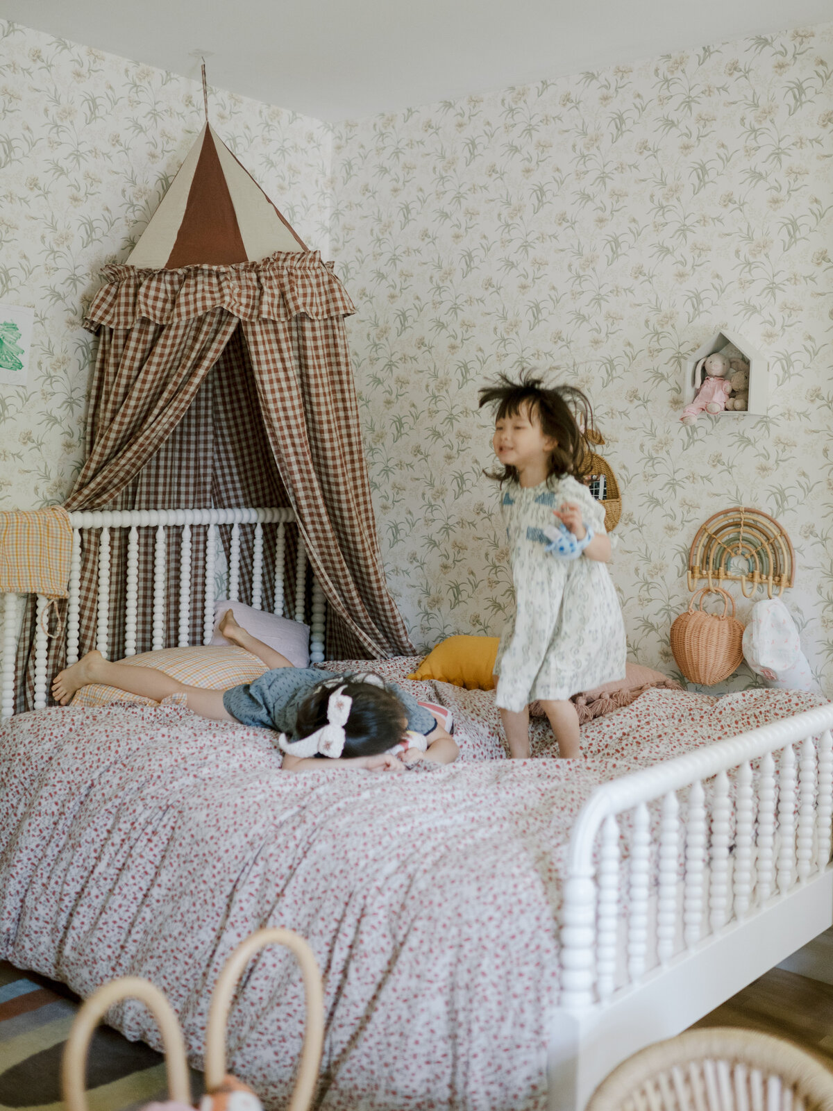 Previews-4