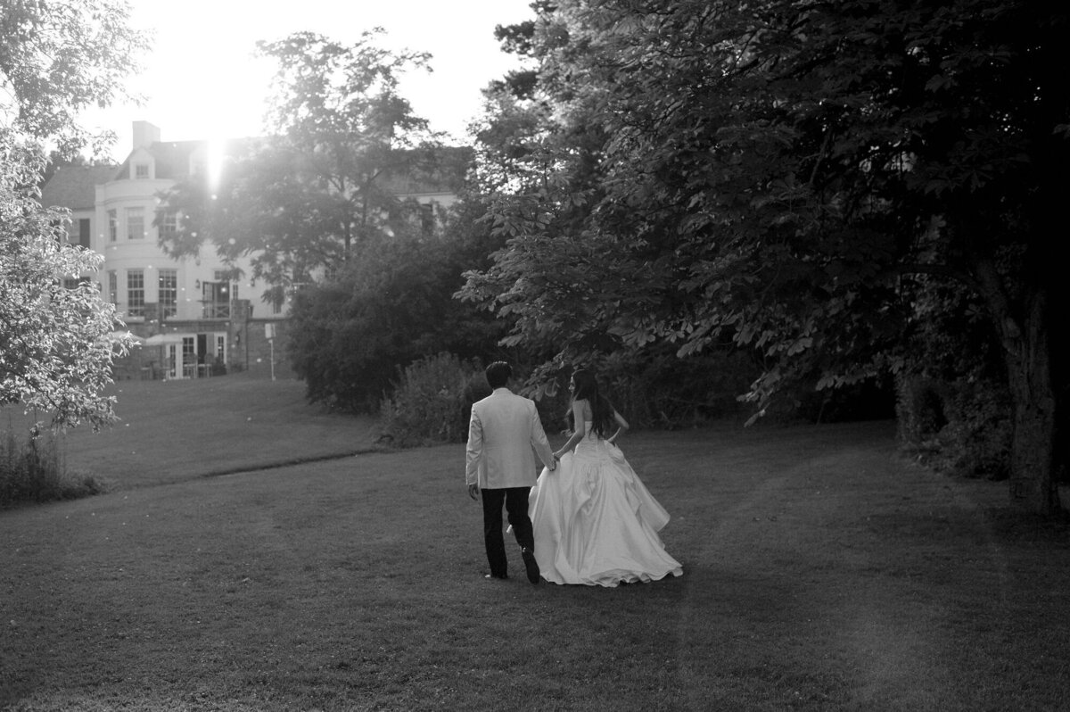HardingWaterfrontEstateWeddingMississaugaPreviews-28