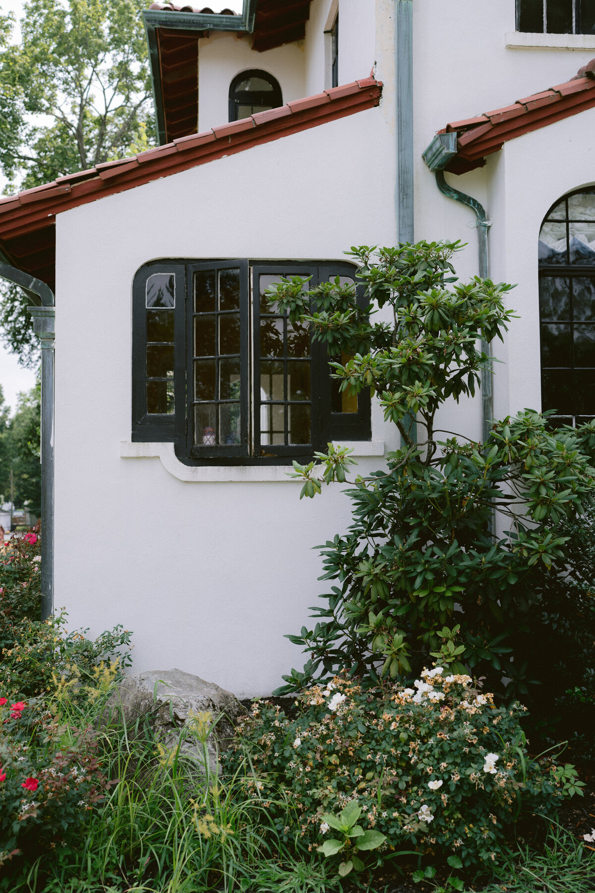 Summer Wedding in Marlboro, New York_32