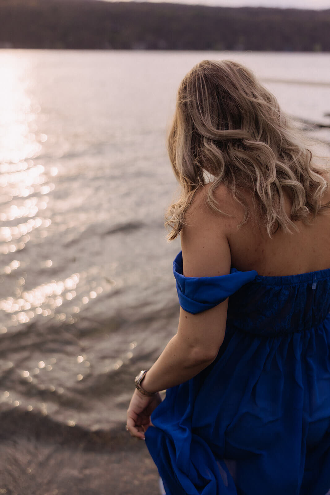 Sunset maternity session in the Finger Lakes