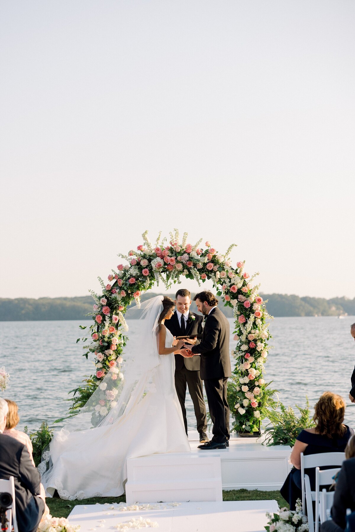 Turtle-Point-Yacht-and-Country-Club-Wedding-4