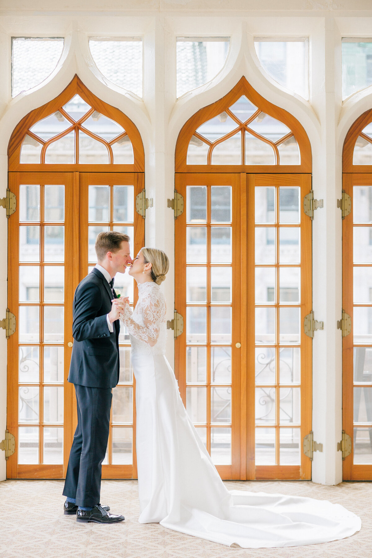 Lexi Benjamin Photography_University Club of Chicago Wedding-50