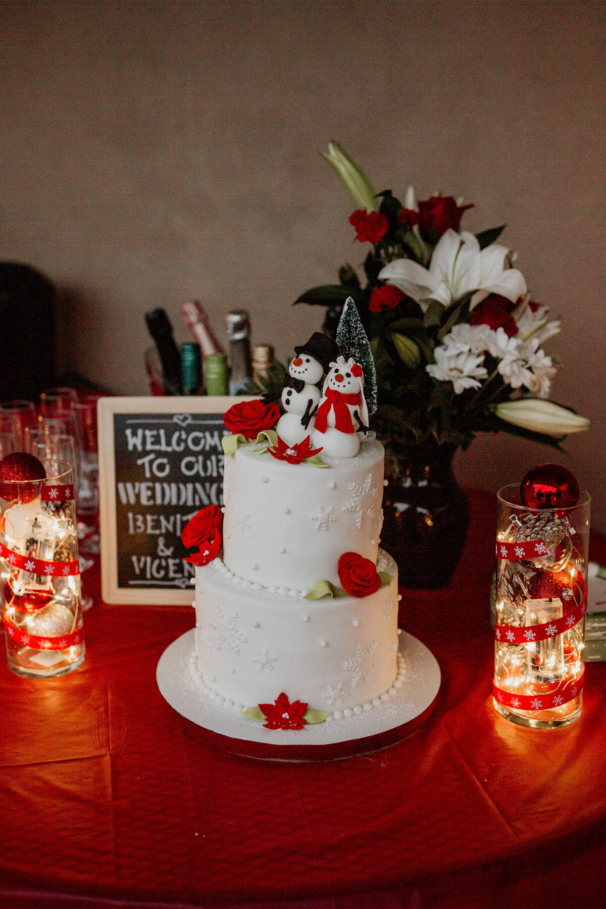 snowman wedding cake