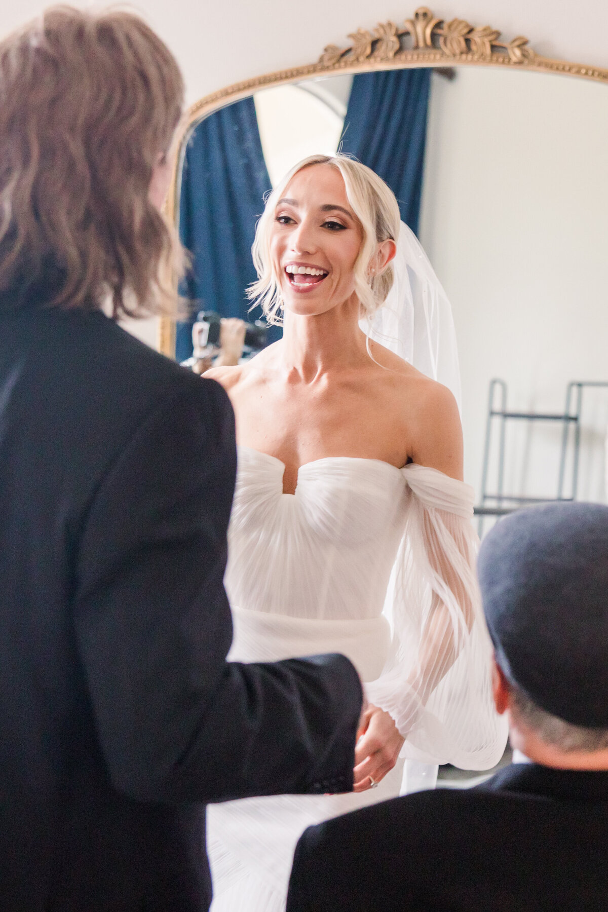 The Estate at Via Las Palmas Palm Springs Light and airy spring wedding southern california wedding venue luxury photography-124