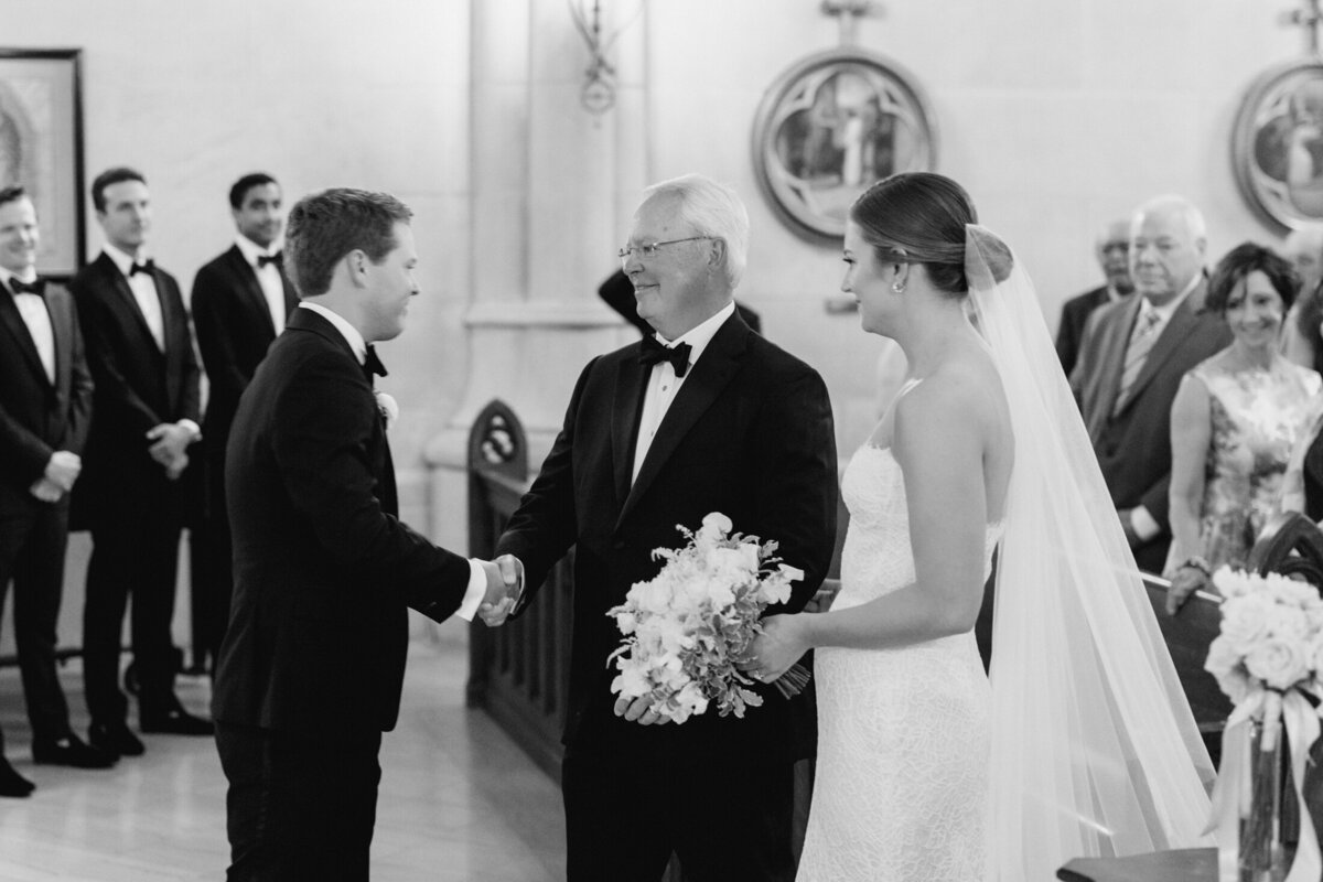 st-james-chapel-wedding-chicago-55