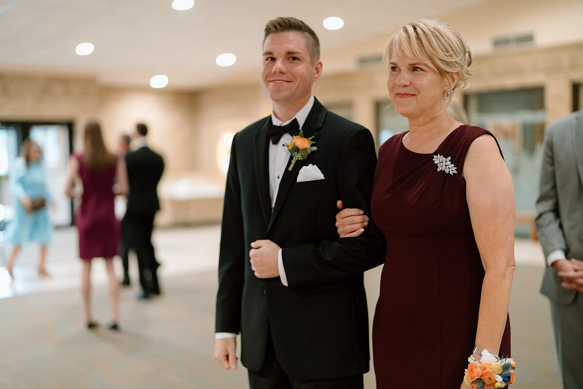 sussex-ski-lodge-wedding-49