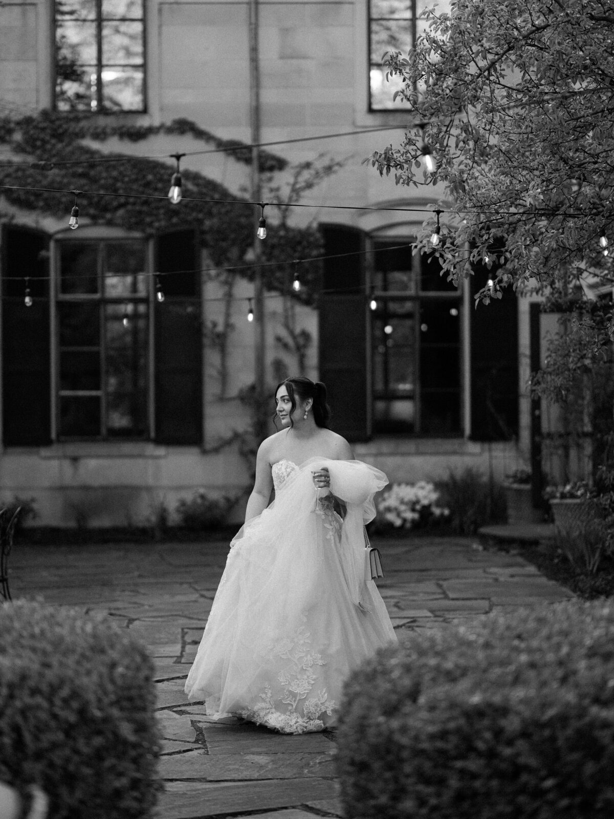 Maria + Grant + Truvision Studios 181