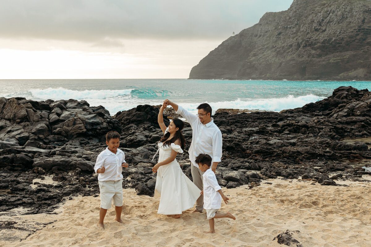 makapuu-beach-vow-renewal-105