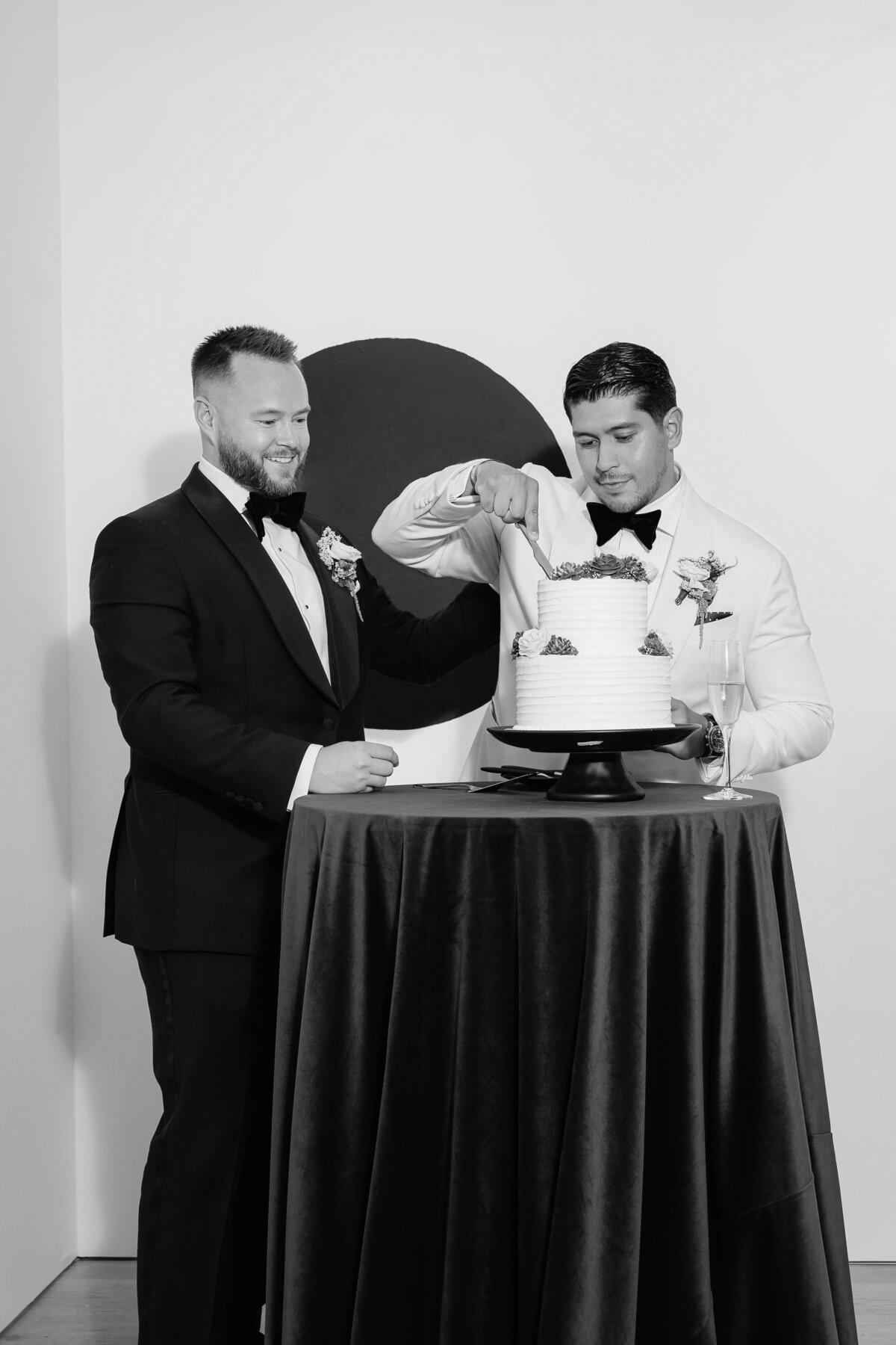 kathryn-mclaren-photo-the-polygon-vancovuer-queer-wedding-700