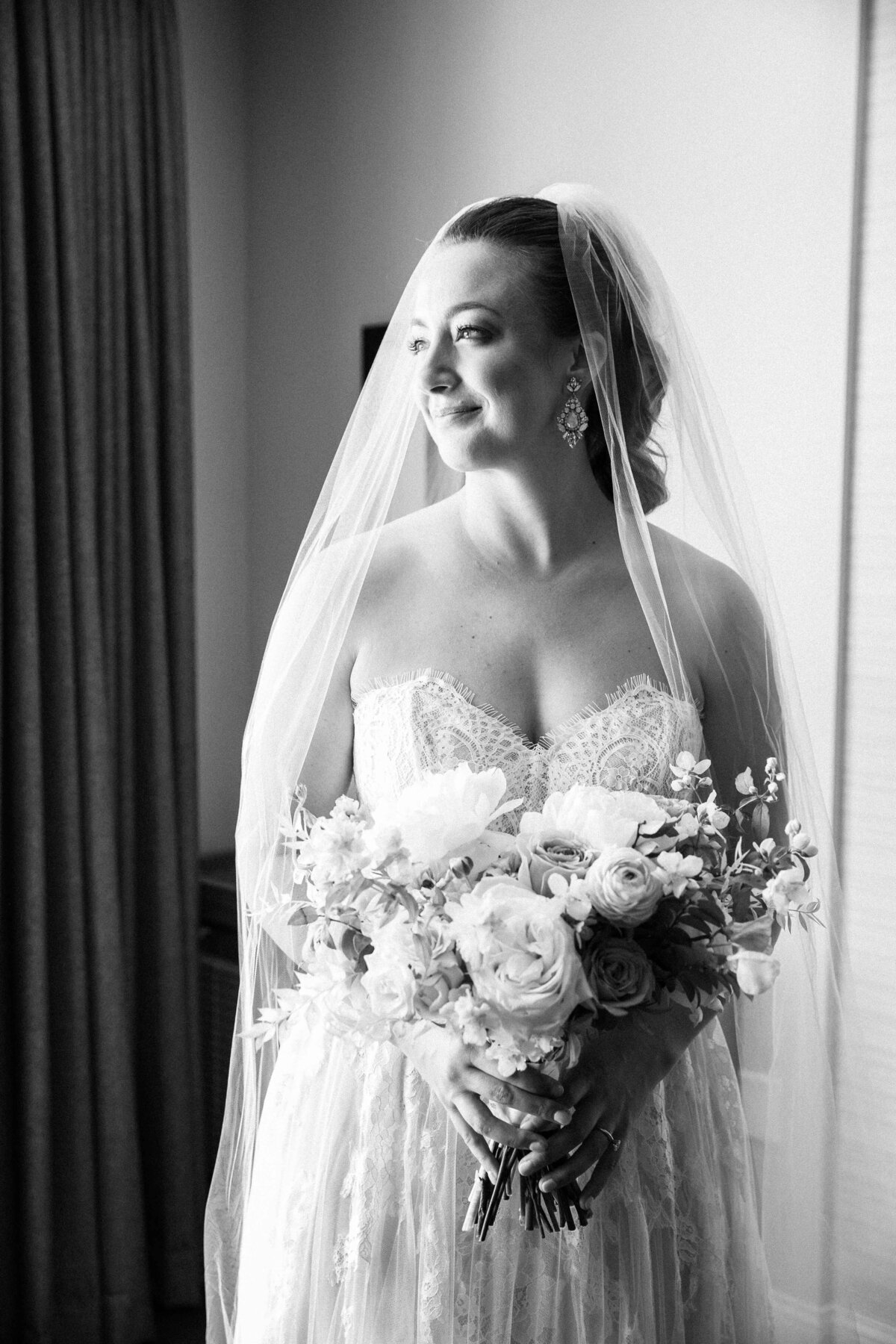 Temerity Photography Vanessa Hurr Wedding Engagement Award Winning Photographer Timeless Classic Love Wisconsin11