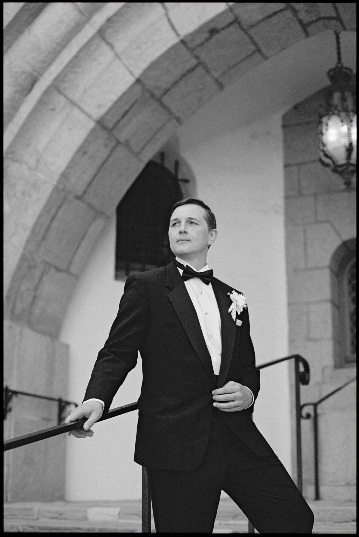 Groom Portrait at the Santa Barbara Courthouse