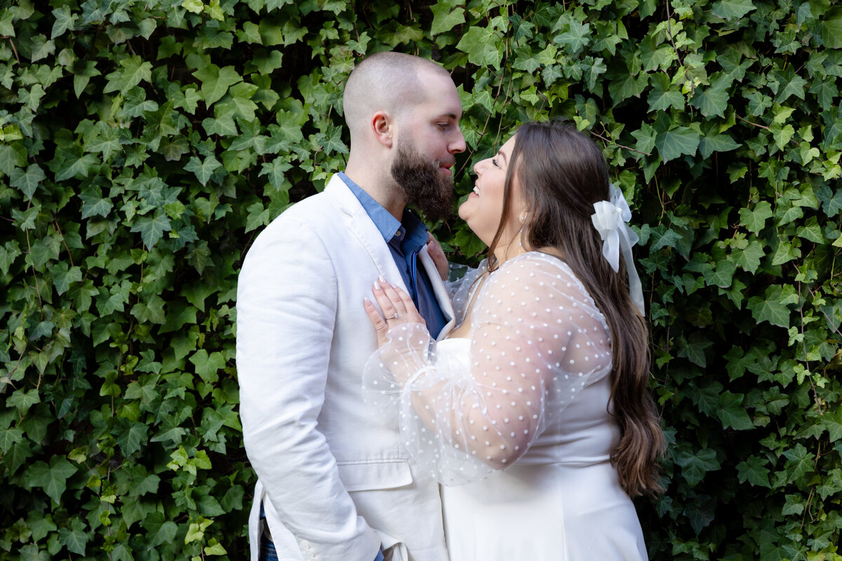 Emily&Ben_NikkiHalterPhotography_OldCityPhiladelphia_PA-56