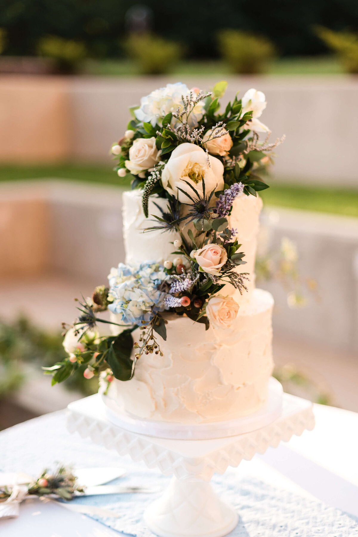 The Lodge at St. Edward Park Wedding Cake