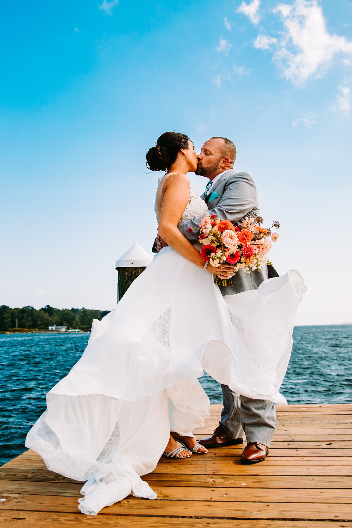 harbor-lights-rhode-island-wedding-photographer-andrea-van-orsouw-photography-fun-natural2