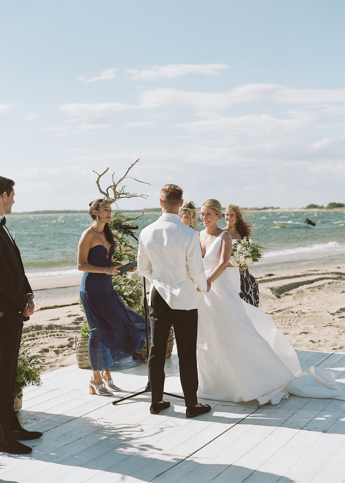 June-Wauwinet-Toppers-Beach-Wedding-Film-067