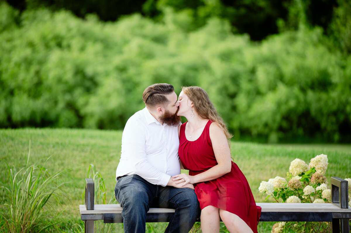 5855-Engagement Photography Nicole Hollenkamp St Cloud MN Central MN