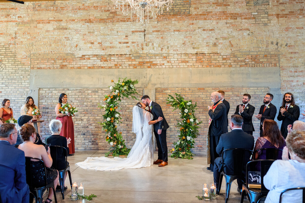 sweetest-autum-wedding-at-the-brix-on-the-fox-48