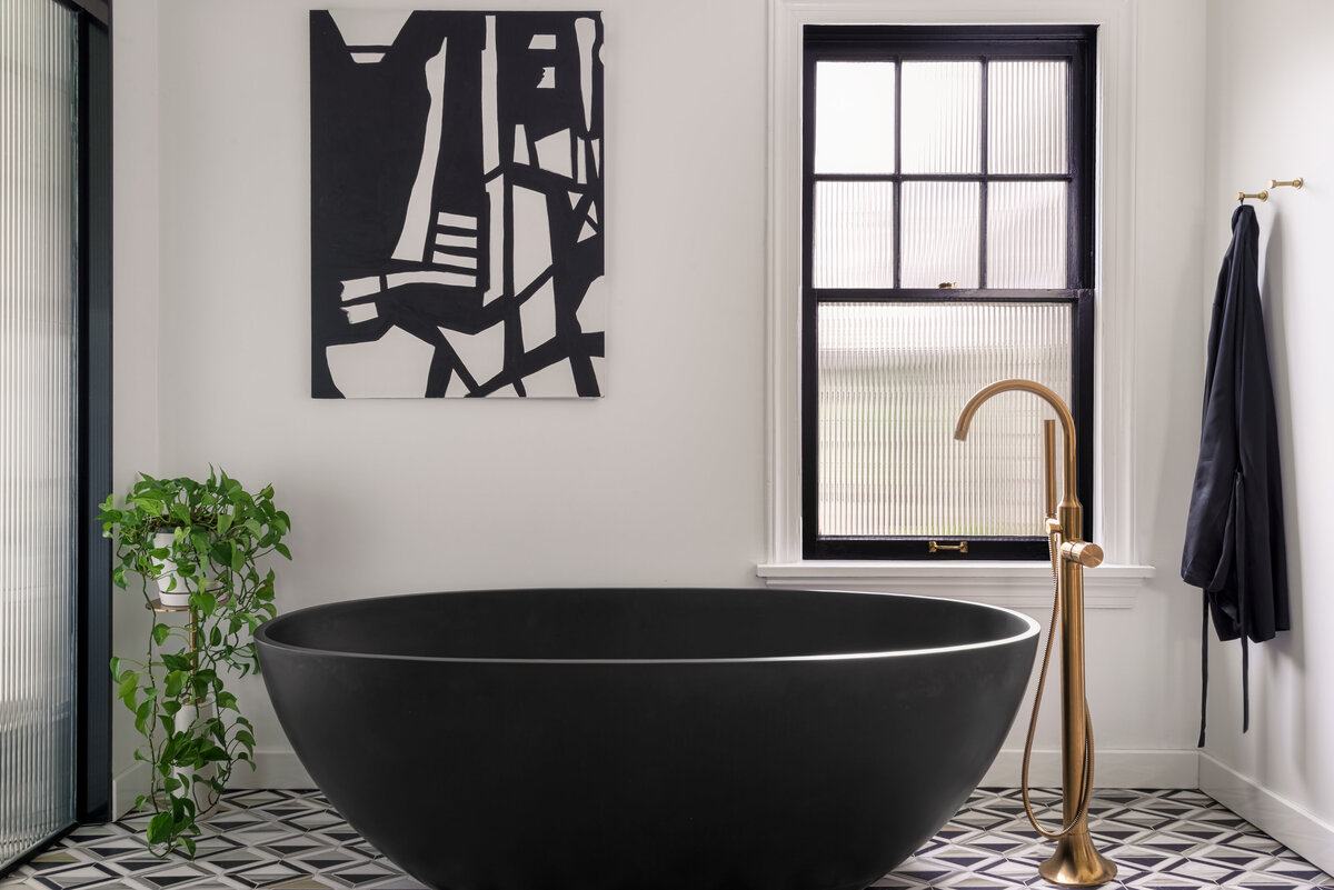 Master-Bath-Tub