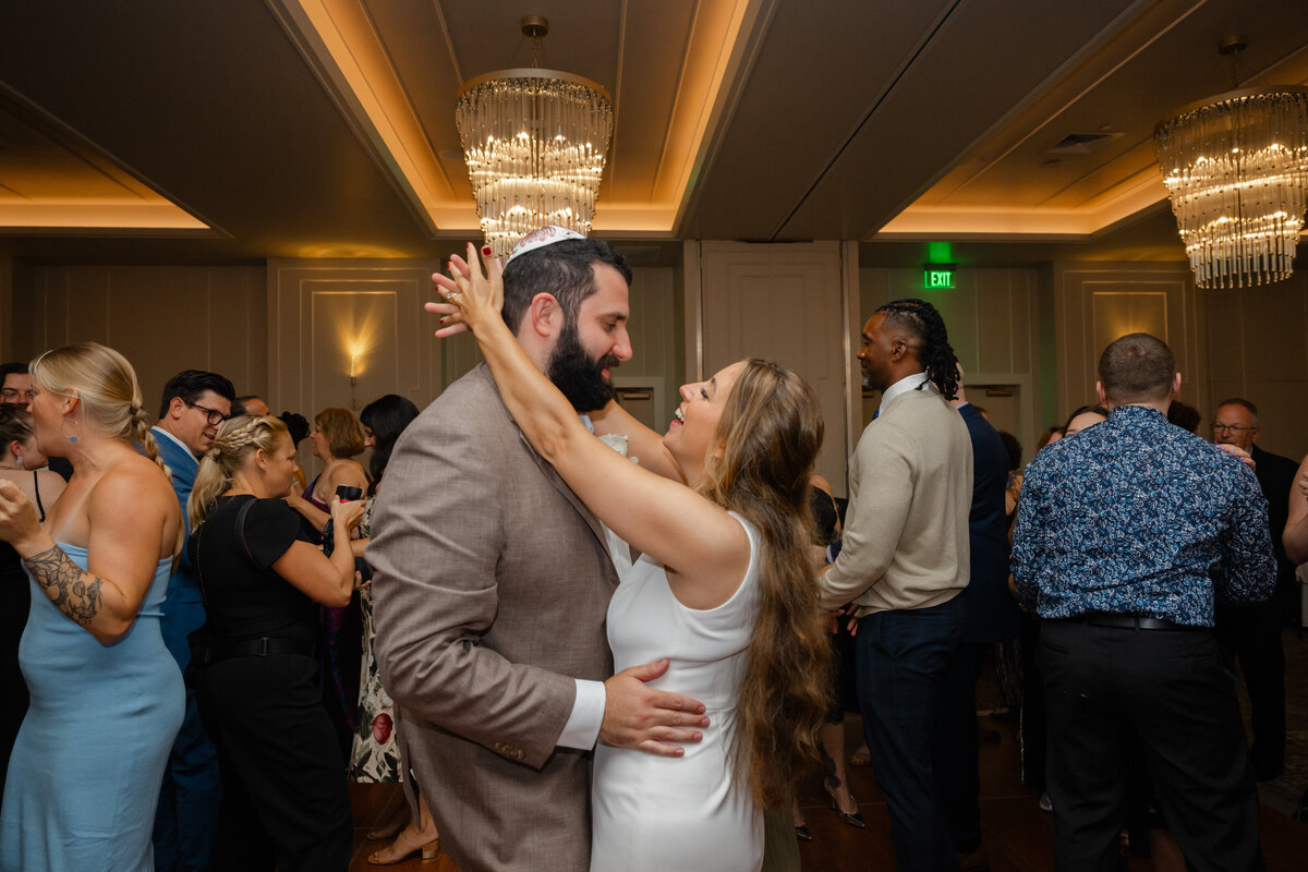 ALLIE-EVAN-WEDDING-HIGHLIGHTS--152