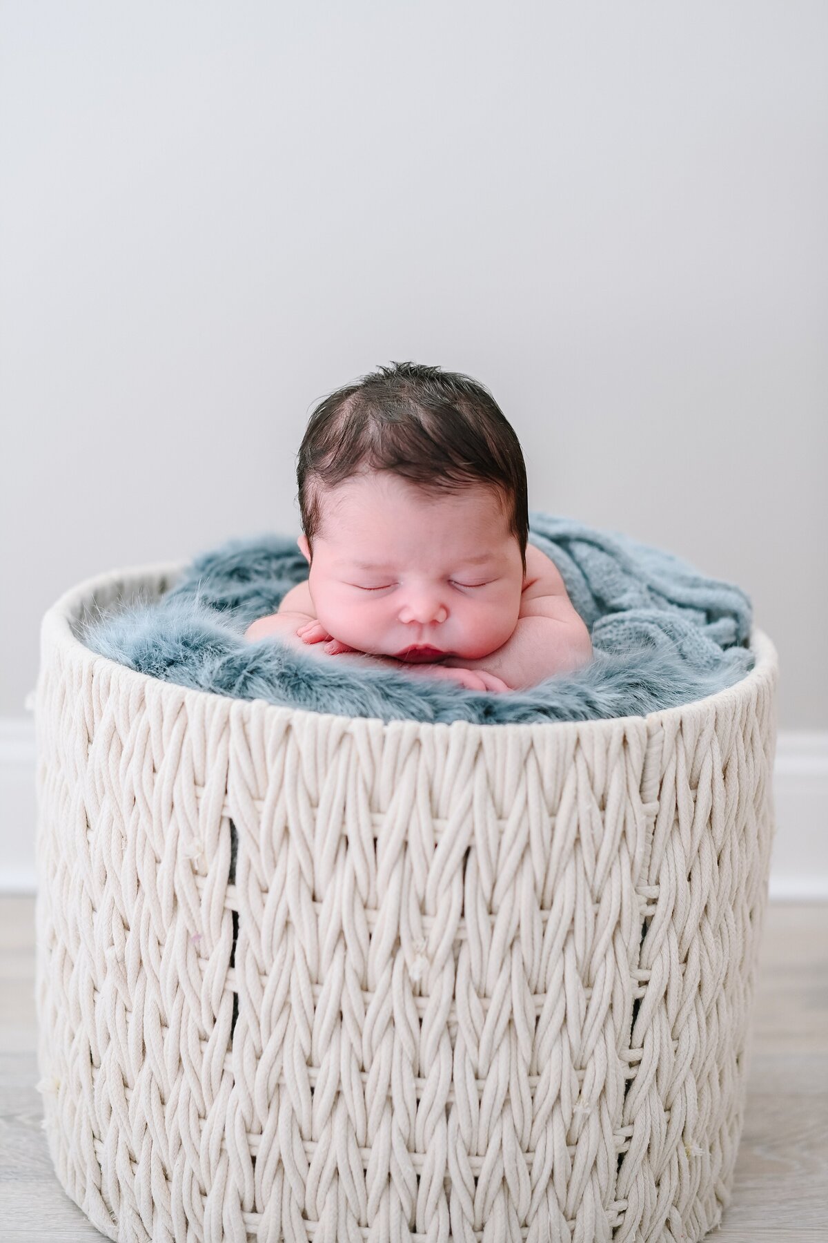 nicholas-newborn-tristate-new-jersey-family-newborn-maternity-photographer_0755