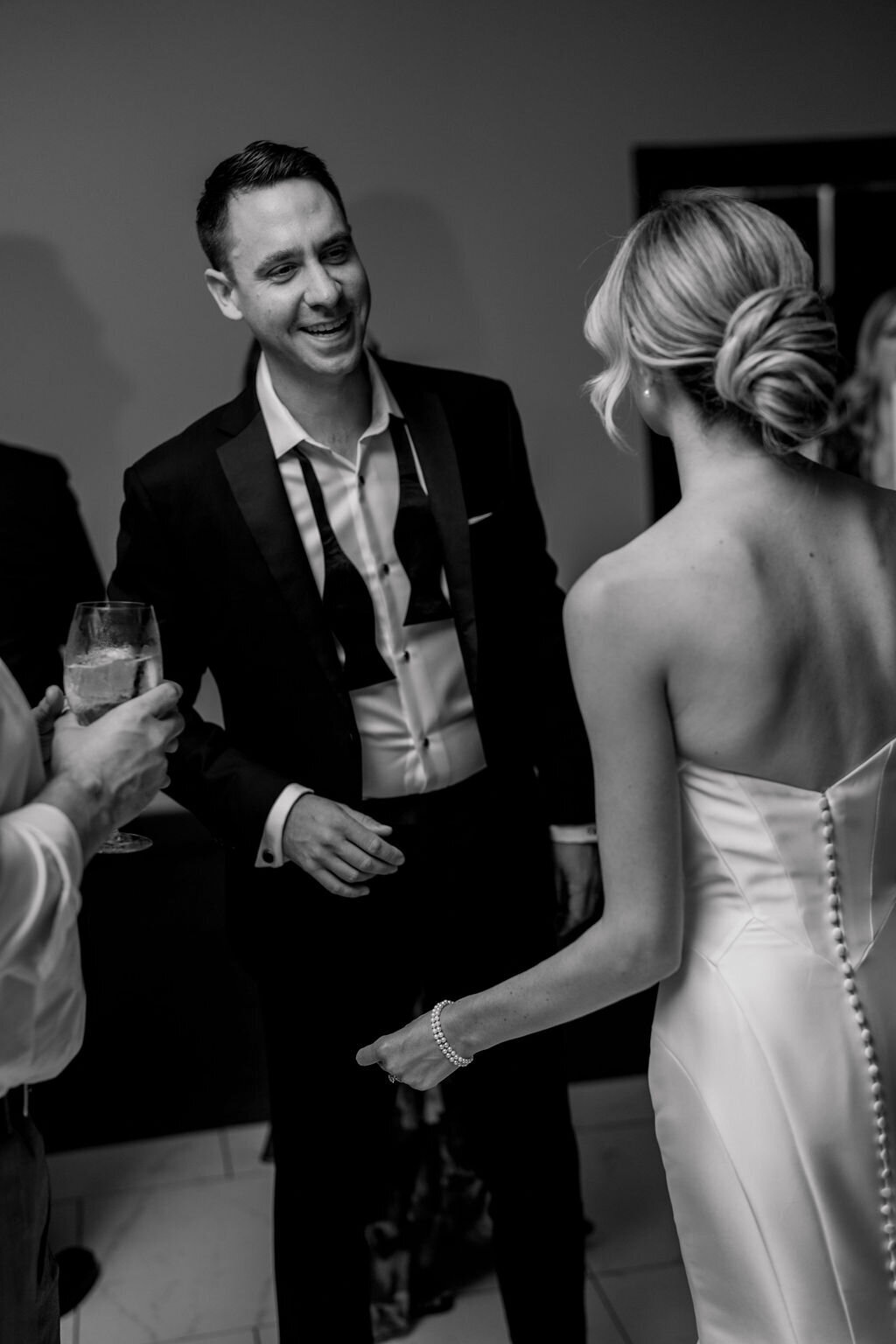 L+T-CoktailHour&Reception-320