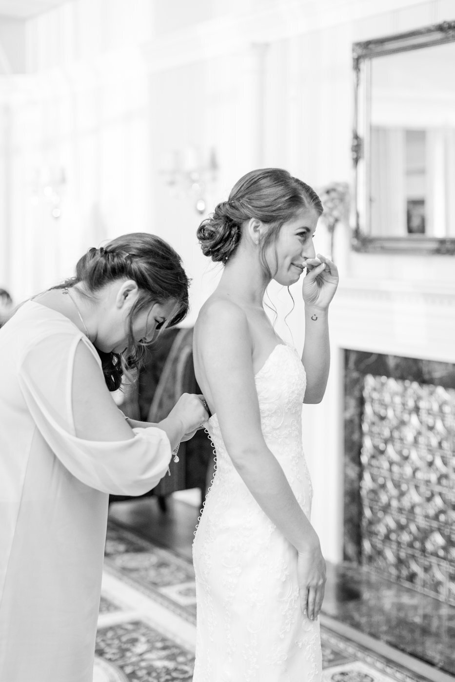 Inn at the Old Silk Mill Wedding Megan Kelsey Photography Jordyn & Zach-102