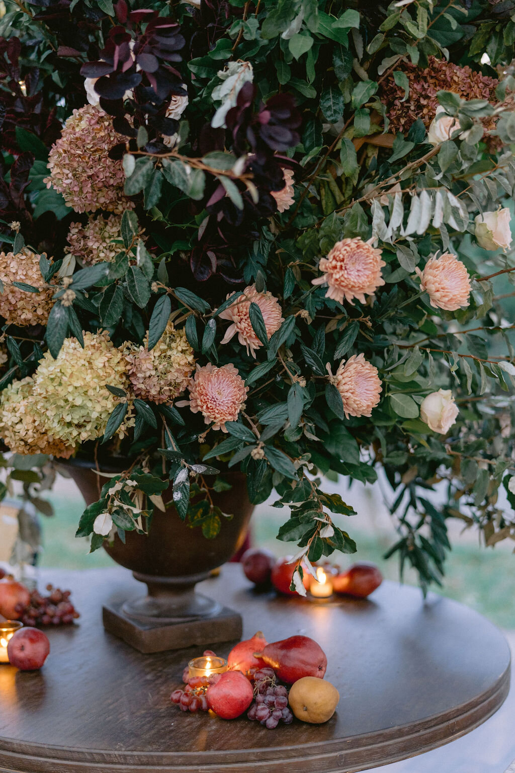 NikkiSanterre_EastCoastLuxuryWeddingPhotographer_CaitieHanrahan_KeswickHallWedding_Jac&Zach-1259