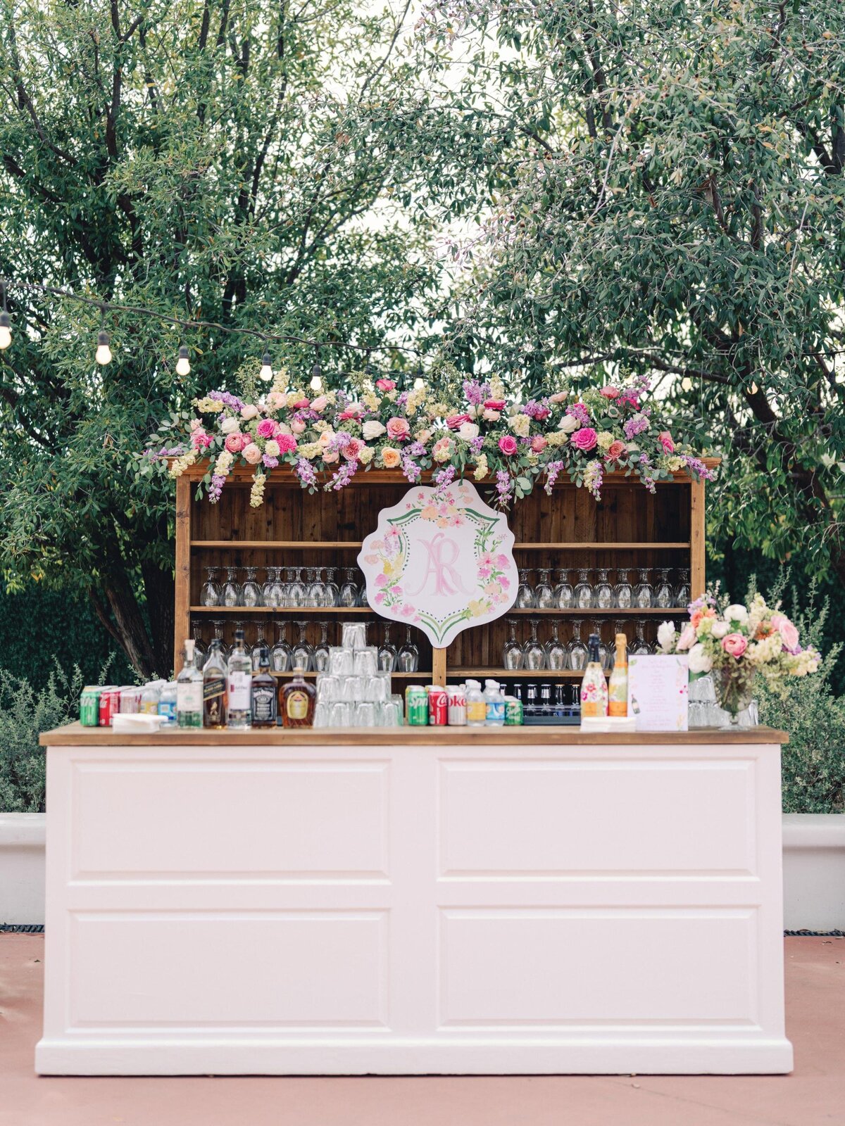 floral-garden-wedding-monogram-signage