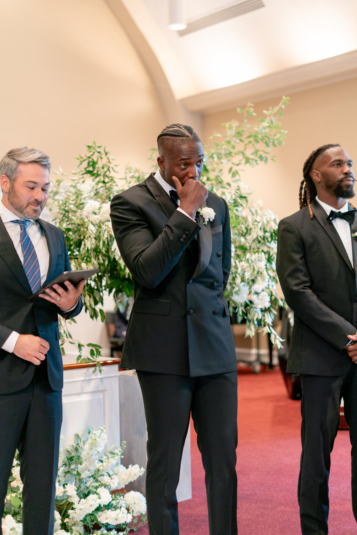 Savannah-Jamey-Country-Club-Buffalo-Summer-Wedding-10