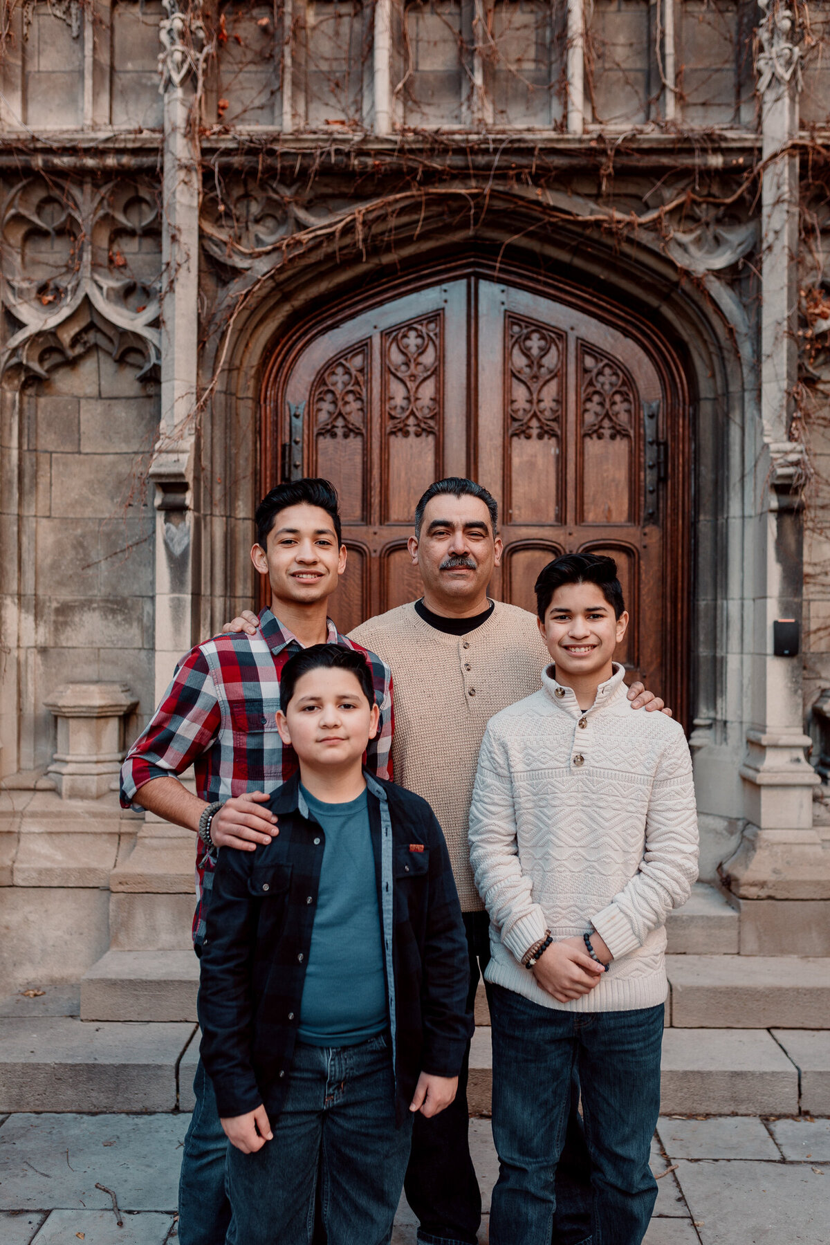 Marlen-family-University-of-Chicago-Campus-29