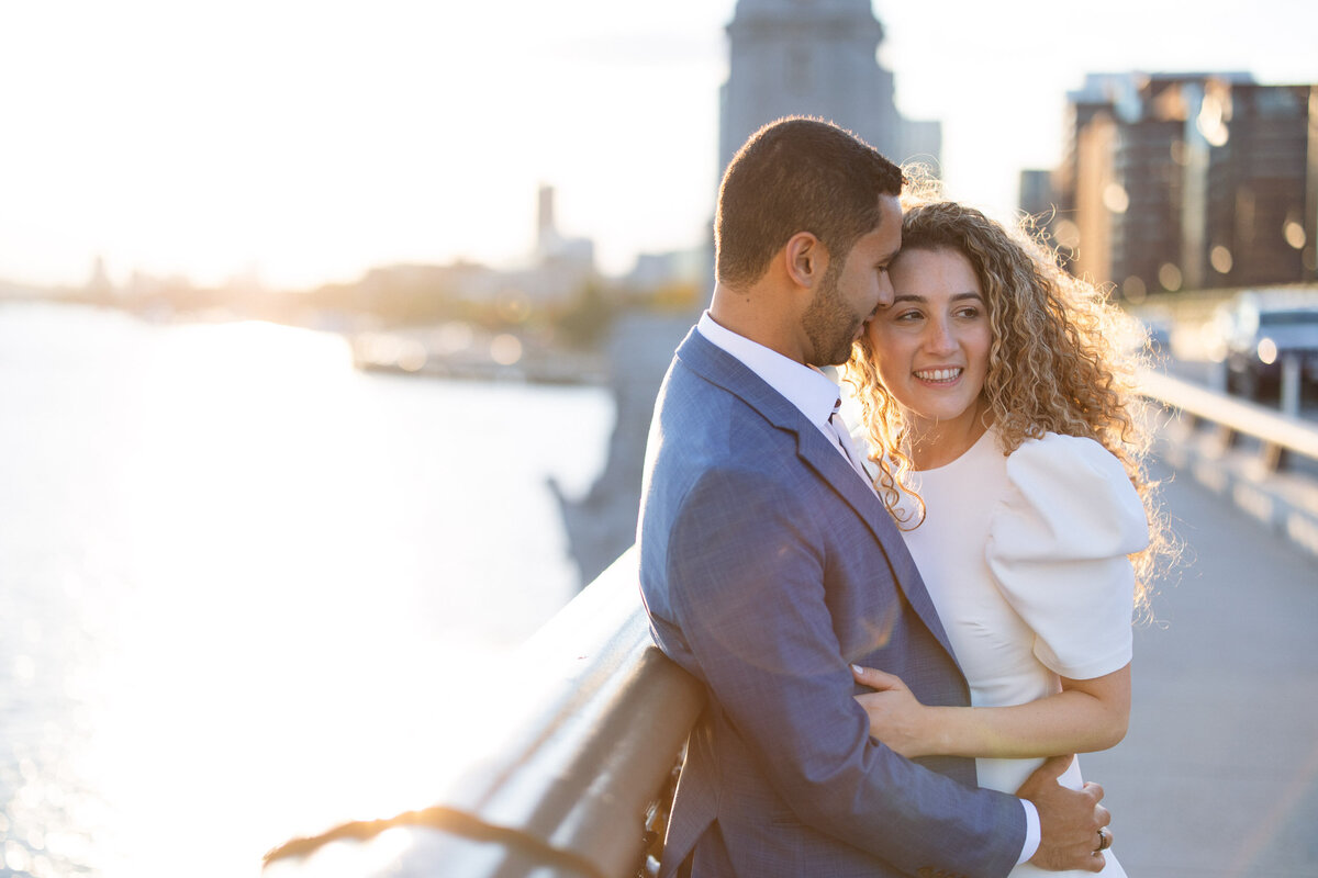 candid-boston-engagement-photographer-zev-fisher110