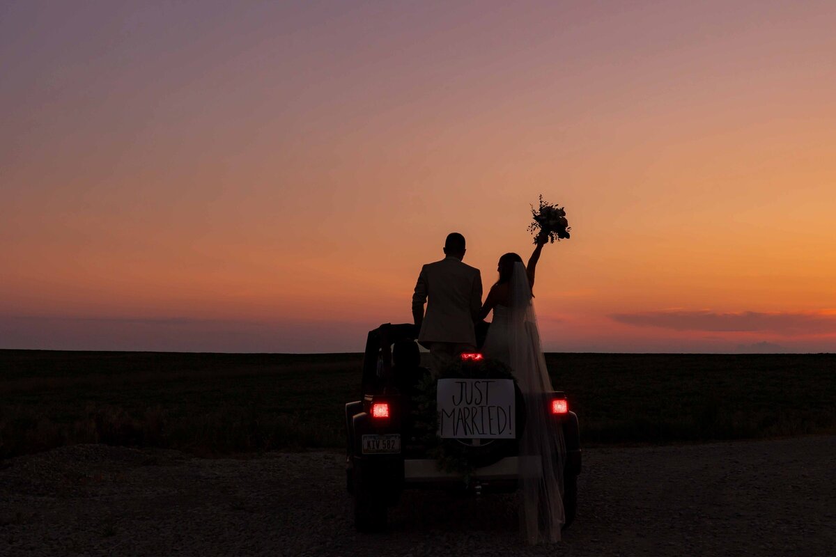 Emerald Hill Events | Promise City, Iowa Wedding Photos-71