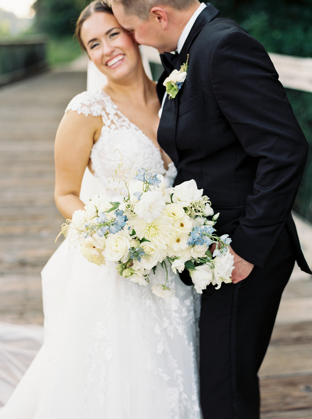 bridal bouquet, bride and groom