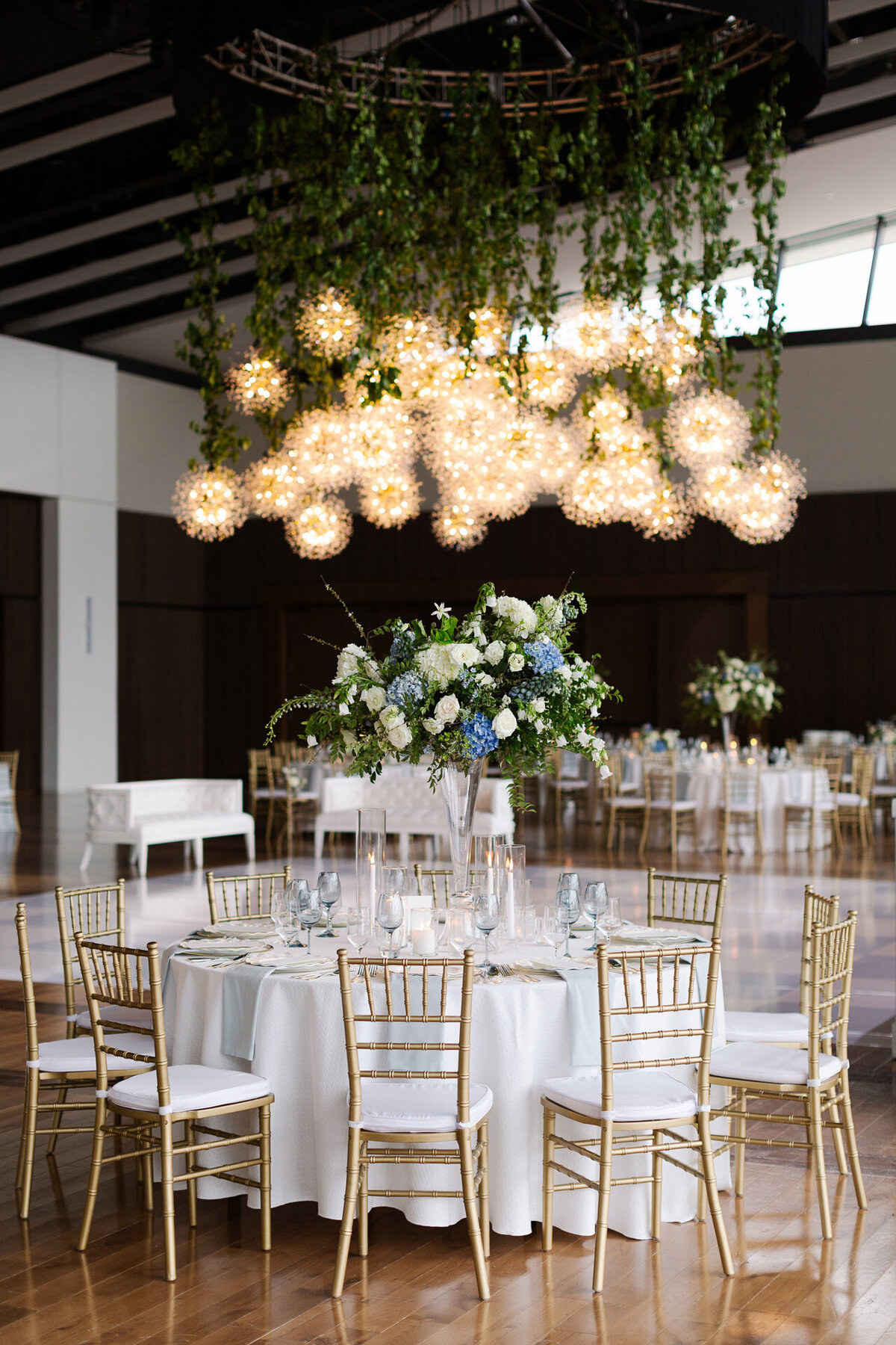 best blue hydrangea wedding_Fete Nashville_Kristyn Hogan64