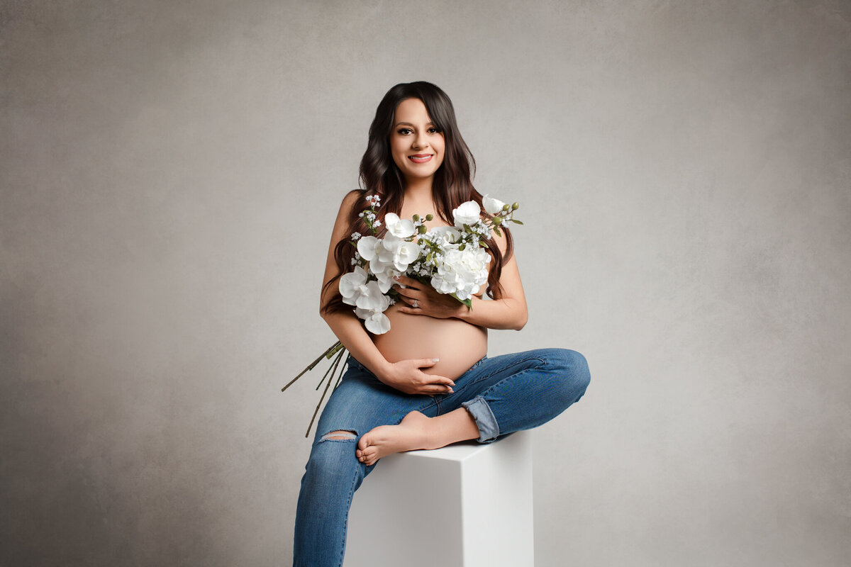 NWA maternity photographer, maternity photoshoot NW Arkansas, maternity photoshoot near me