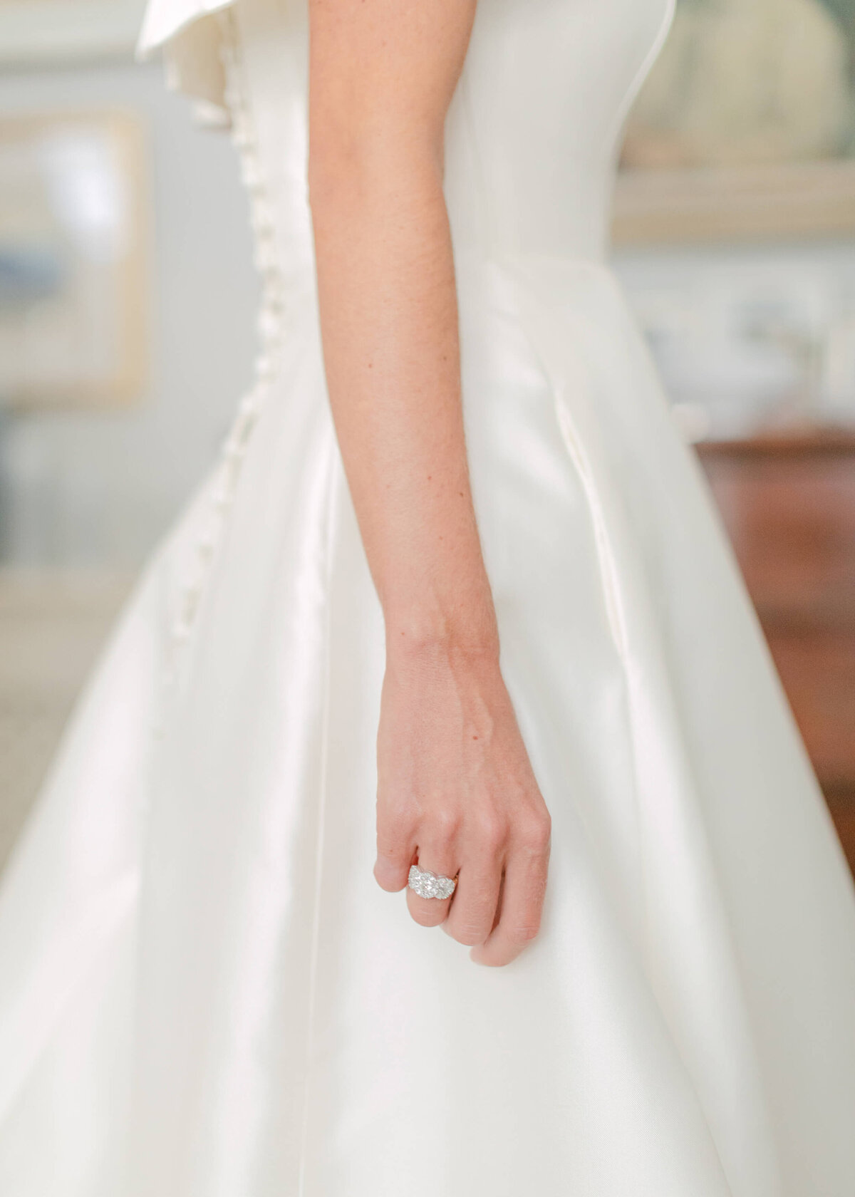 chloe-winstanley-weddings-london-chelsea-engagement-ring