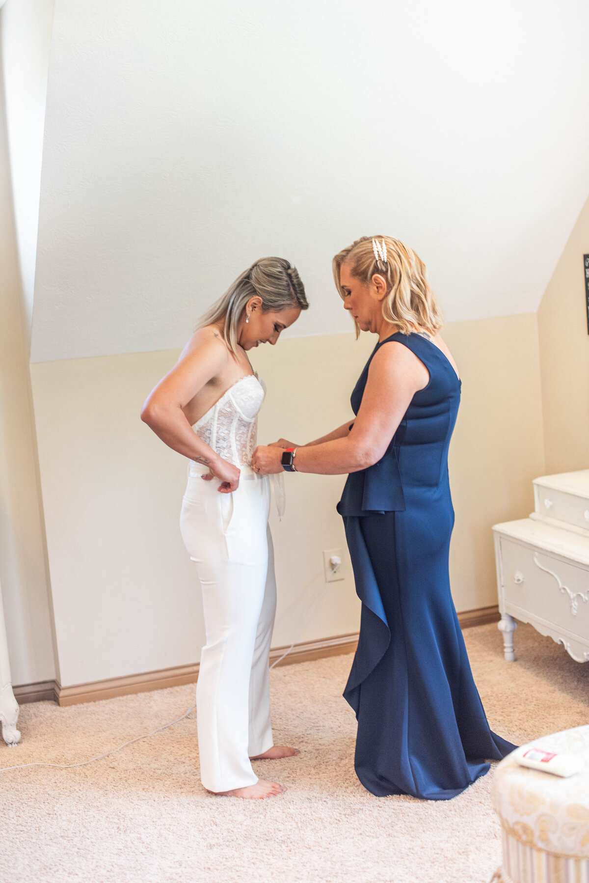 Bride getting ready with her mom