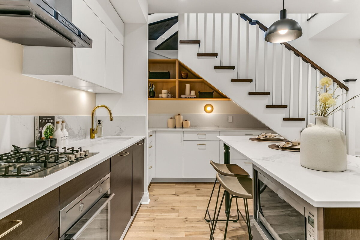 10-web-or-mls-15_003_Kitchen