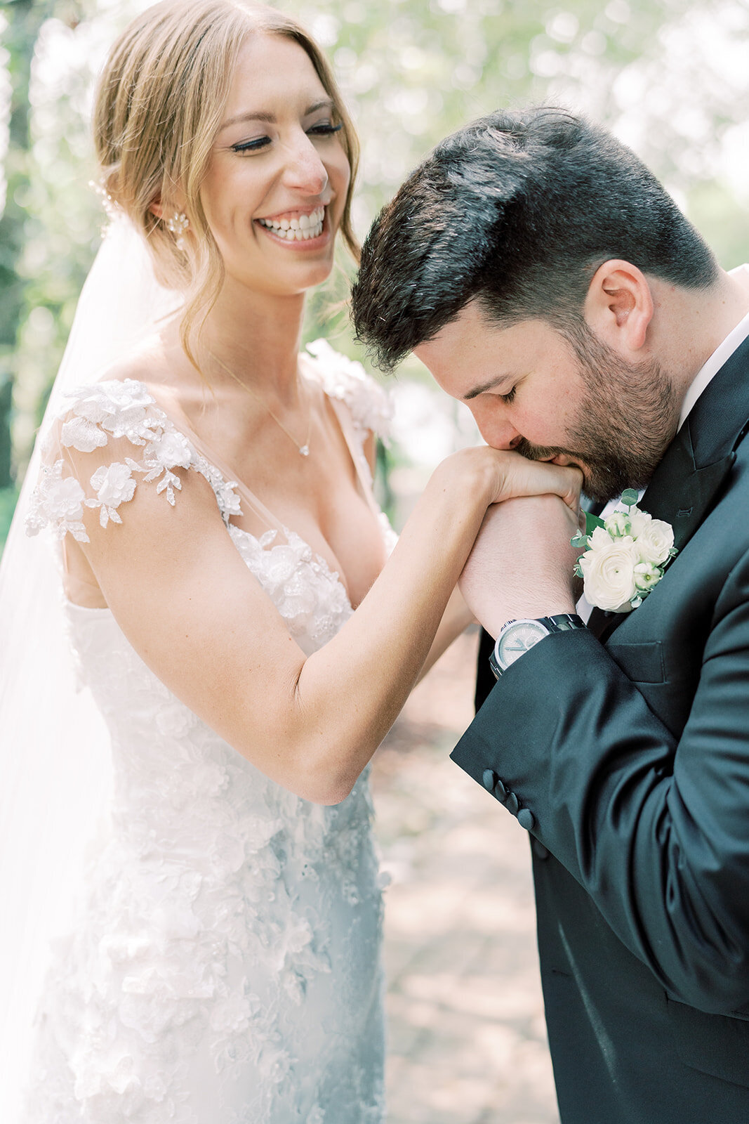 061623_Alyssa-Fred-Wedding_SNEAK-PEEKS-18_websize