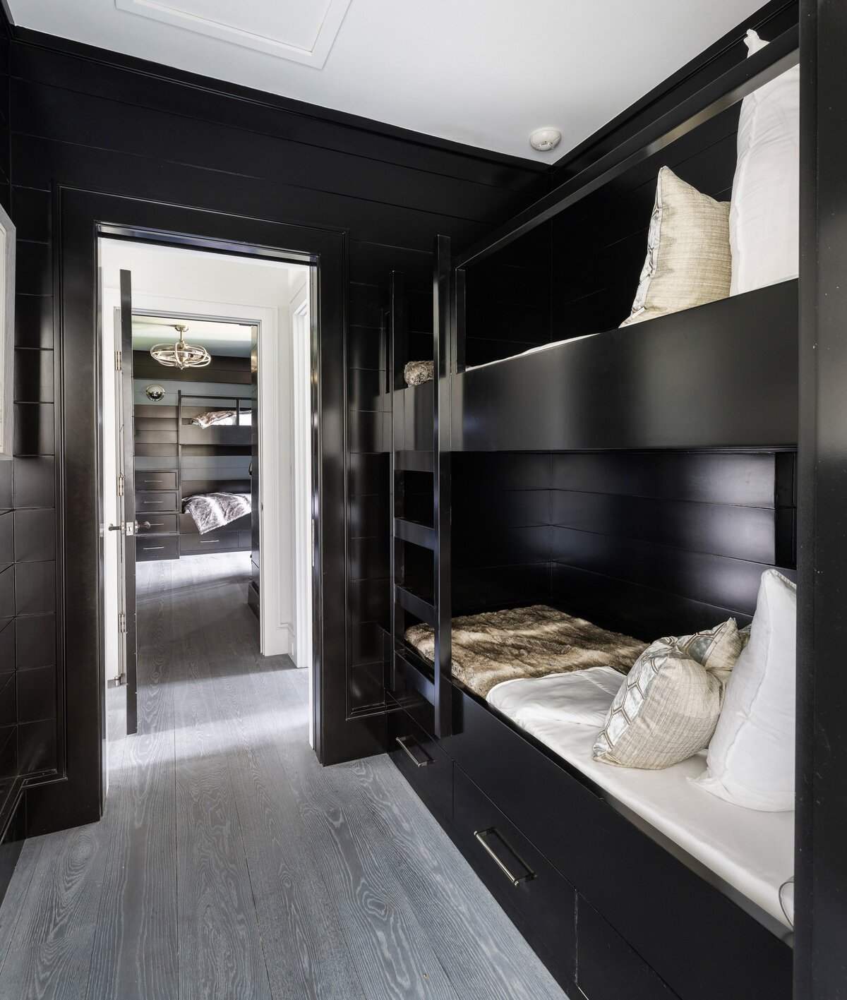 26.BunkRoom_JBanksDesign_LaFourMainHouse_JPG#2