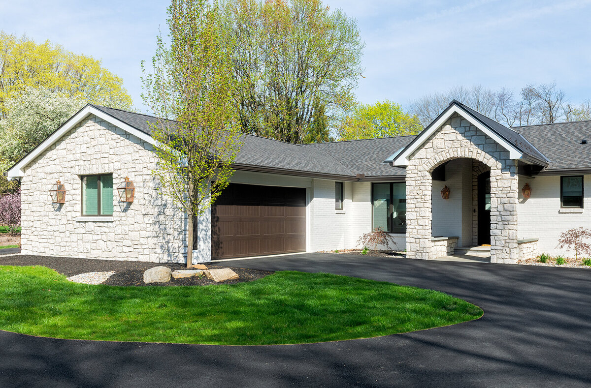 lilac_lores_exterior