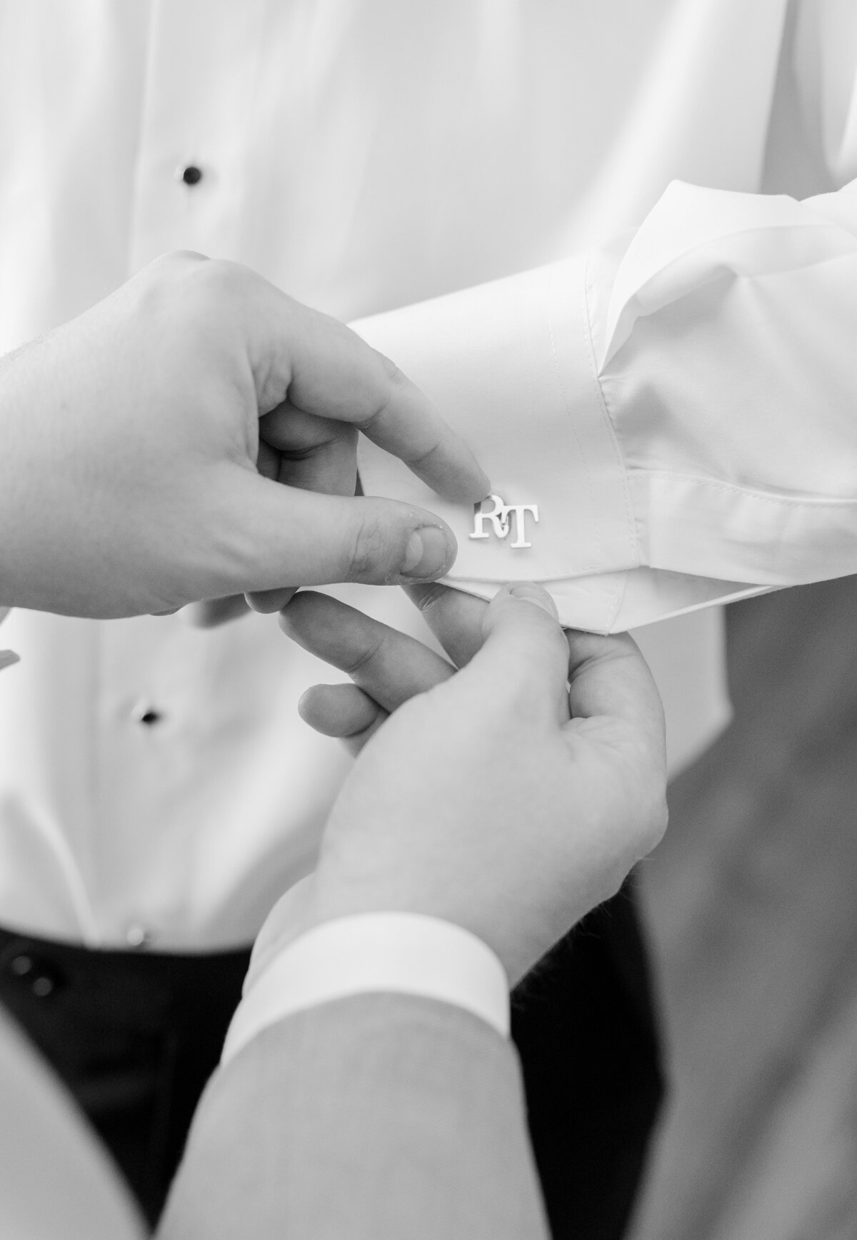 Katie_Ryan_Groom_Prep-17