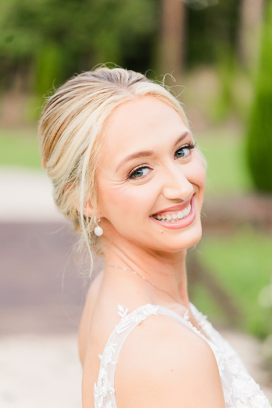 Danielle _ Bridals at Izenstone-0114