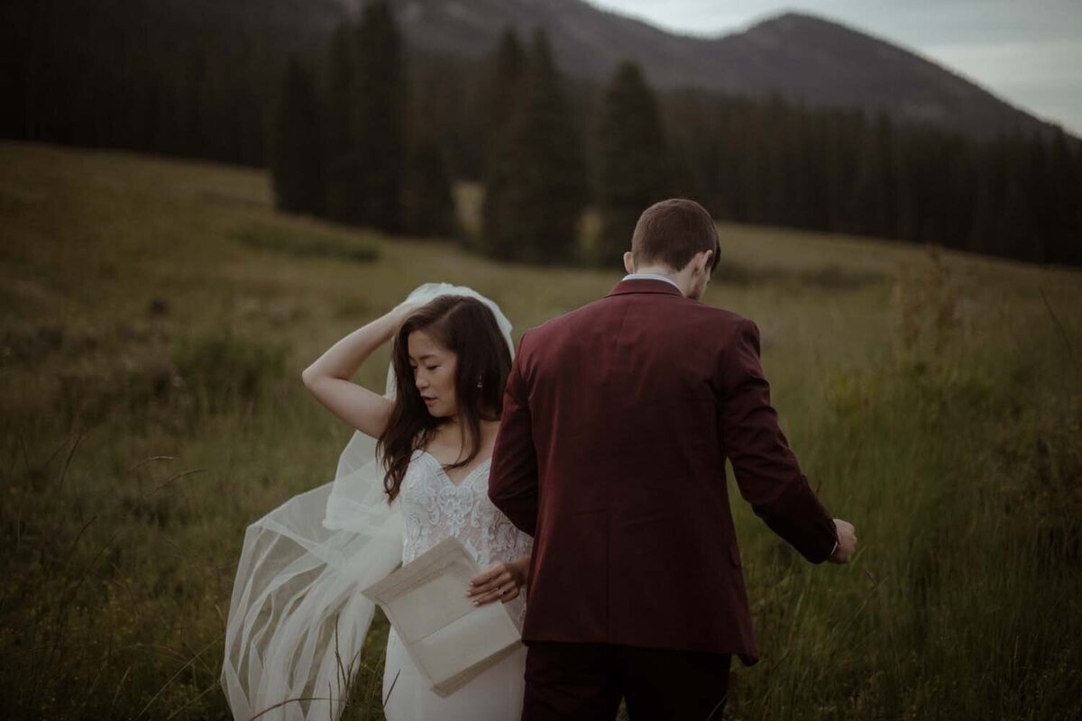 Joanne_Chris_Ceremony_KiKiCreates-68