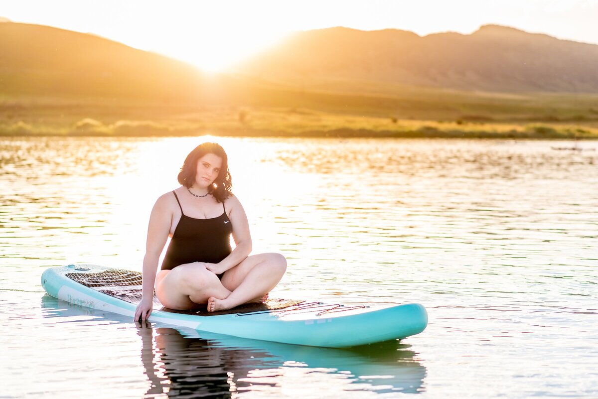 colorado-High-School-Senior-girl-paddle-board