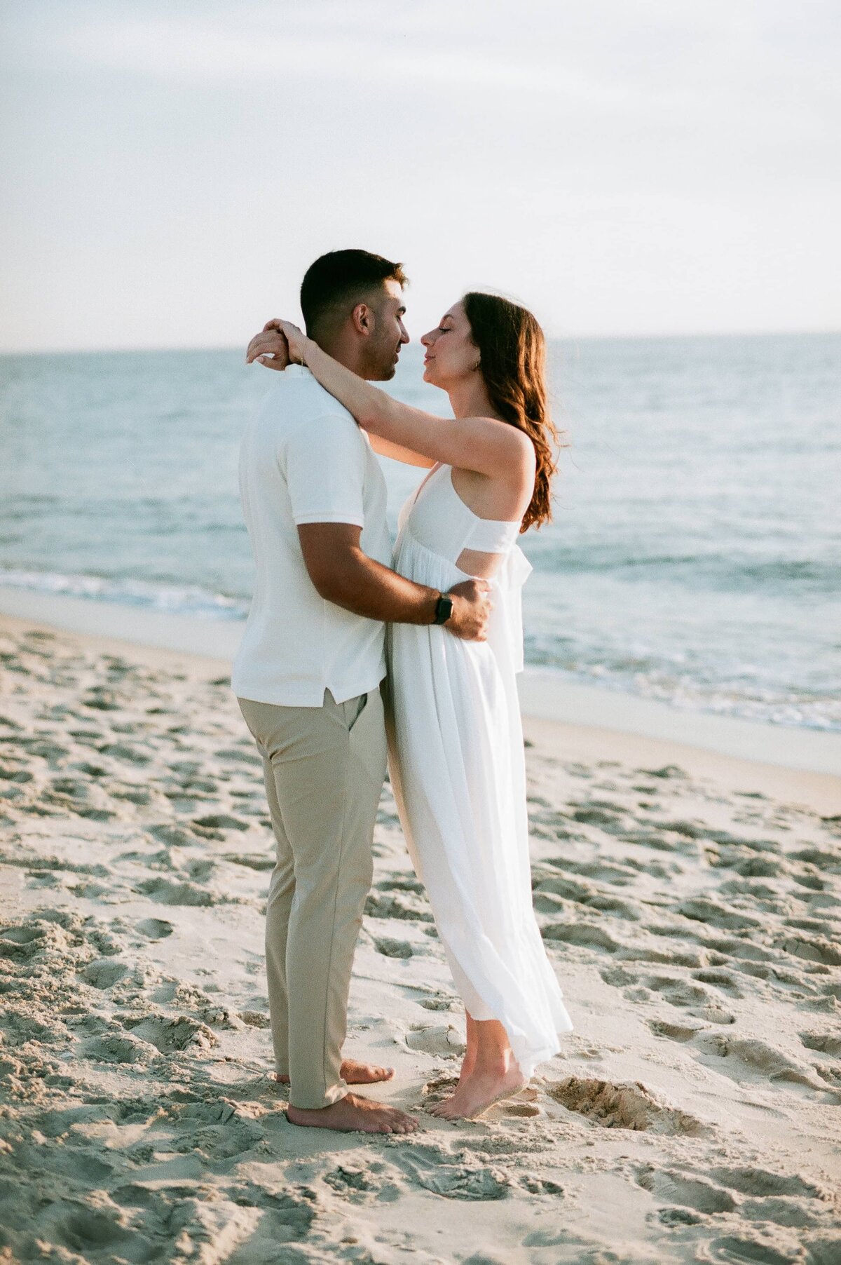 Sunset_Beach_Engagement_Proposal_35mm_film_3